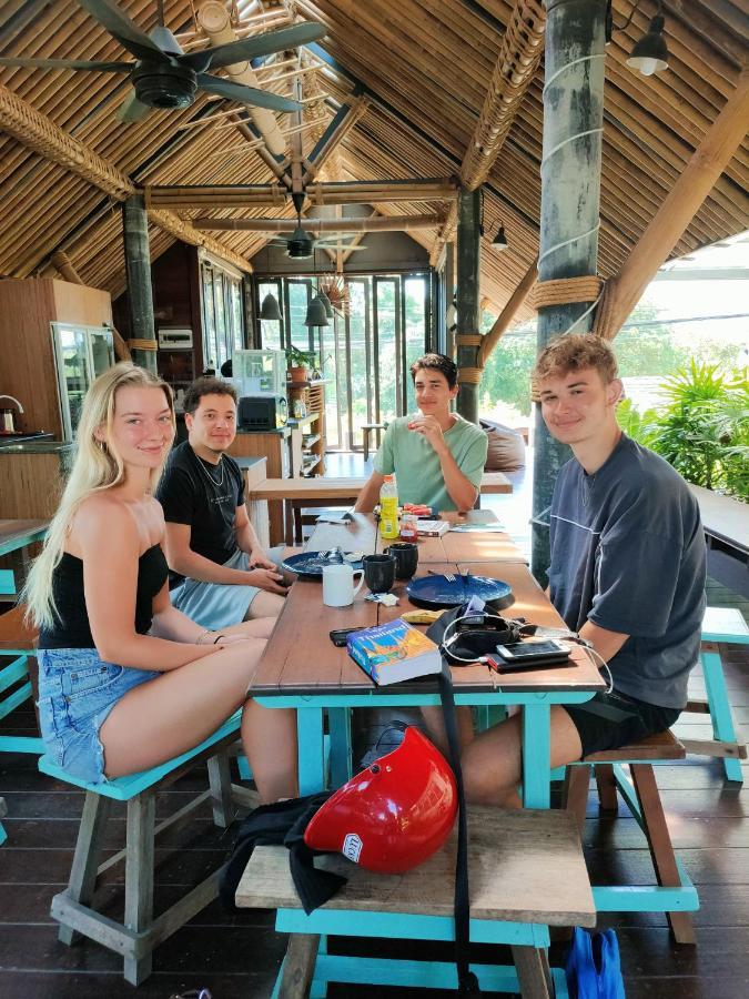 Aha Lanta Cozy Hostel Ko Lanta Extérieur photo