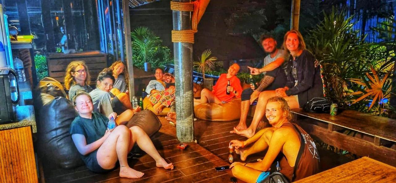 Aha Lanta Cozy Hostel Ko Lanta Extérieur photo