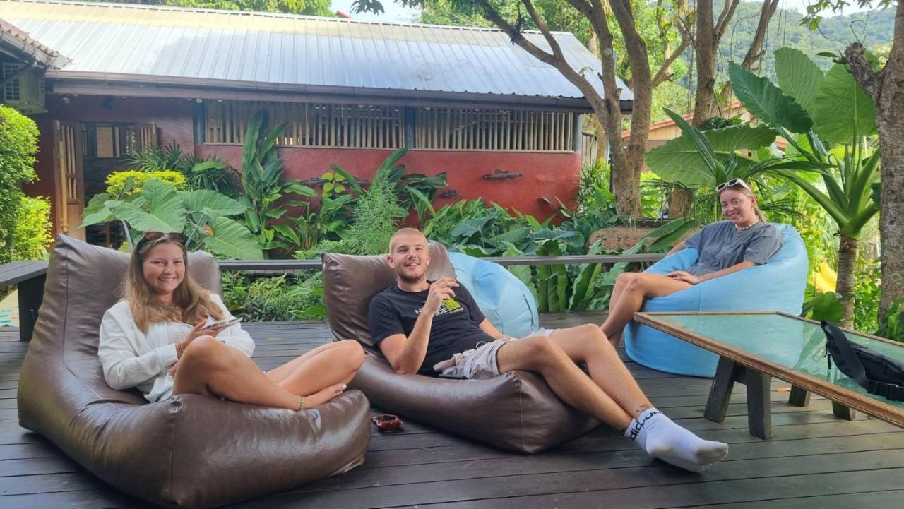 Aha Lanta Cozy Hostel Ko Lanta Extérieur photo